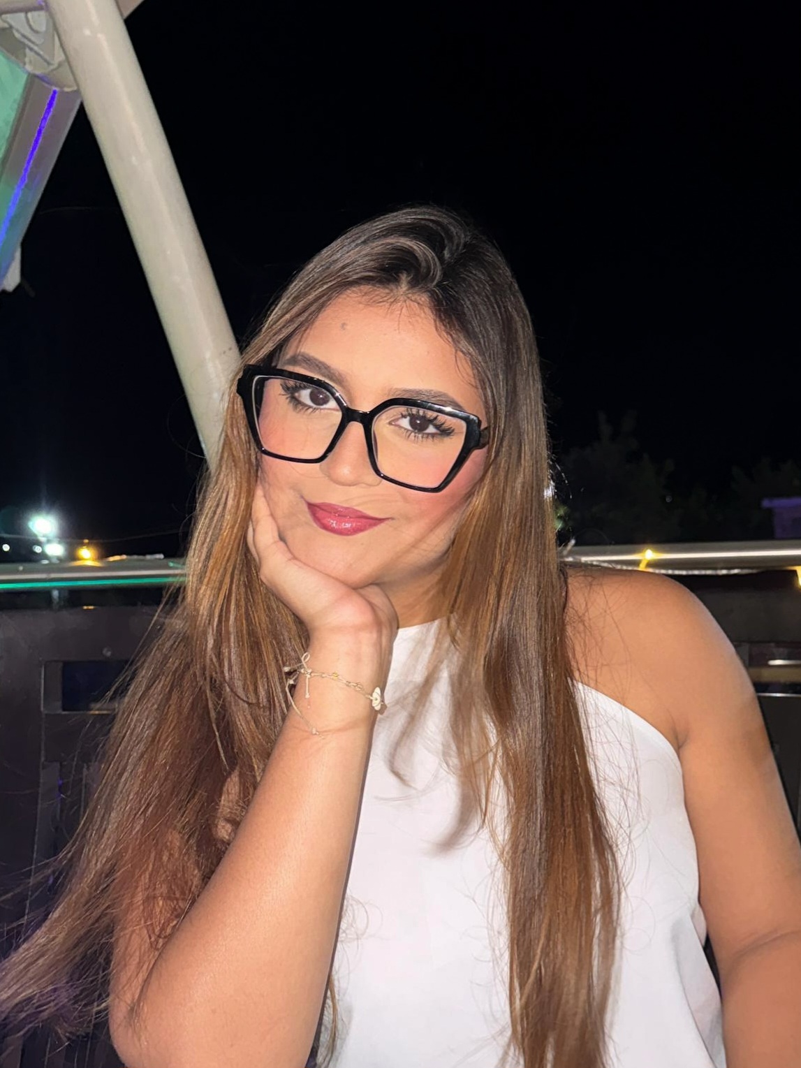 Oriana Andrea Ostos Camargo — Estudiantil